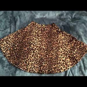 Leopard print skirt